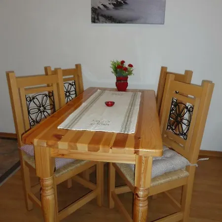 - Nice & Cozy Apartament *